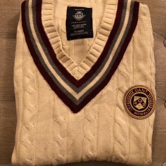 GANT Cable Knit Sweater Vest - Picture 6 of 6